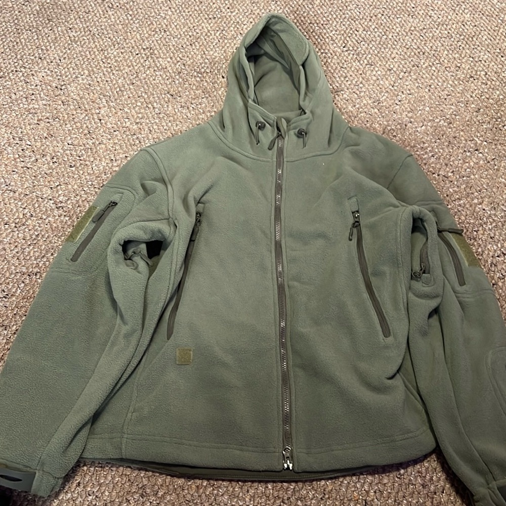 Men's Hoodie Fleece Jacket 6 Zip-Pockets Winter Jacket Military Tactical Jacket